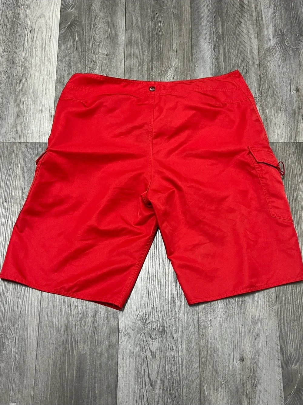 Quicksilver men’s swim trunks / red / Size 36